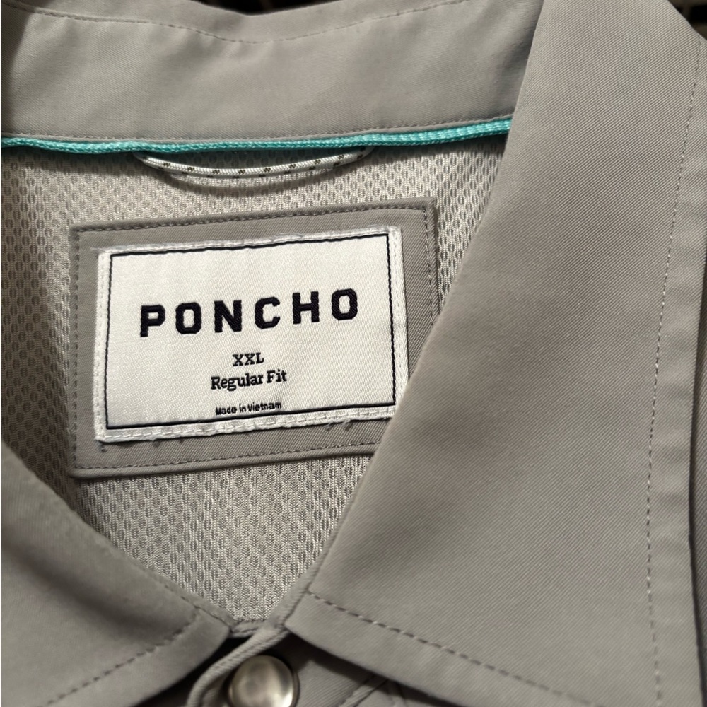 Poncho Men's Gray Casual Button Down Shirt